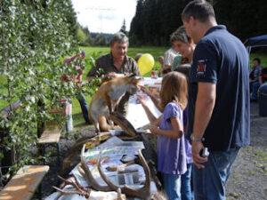 Großes Interesse für die Exponate zur Jagd